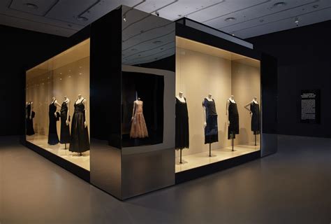 where is the chanel exhibition going next|gabrielle chanel v&a book.